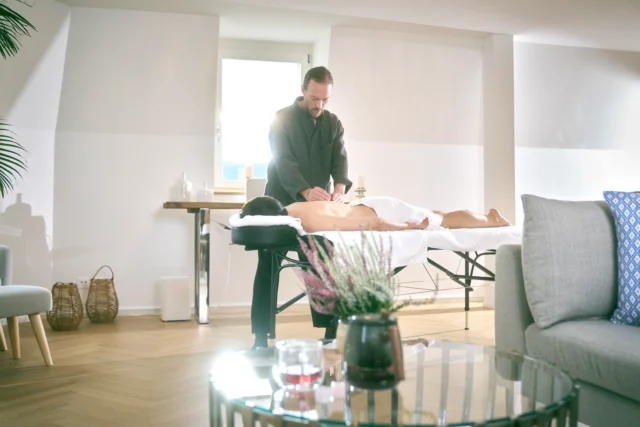 rTMS treatment session at Paracelsus Recovery