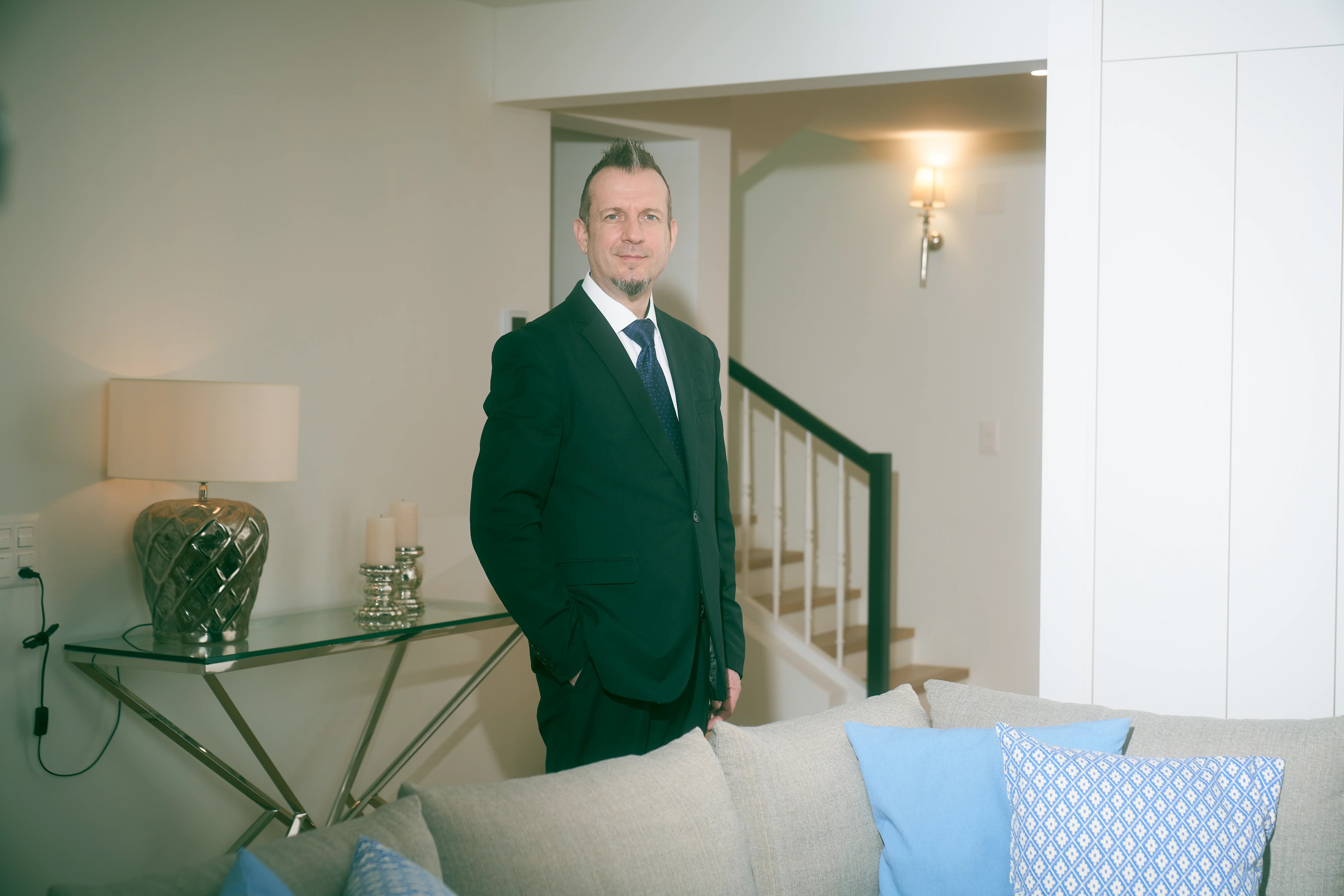 Edin Pilav, Personal Driver at Paracelsus Recovery