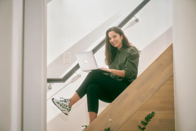 Holistic therapy session for nicotine dependency